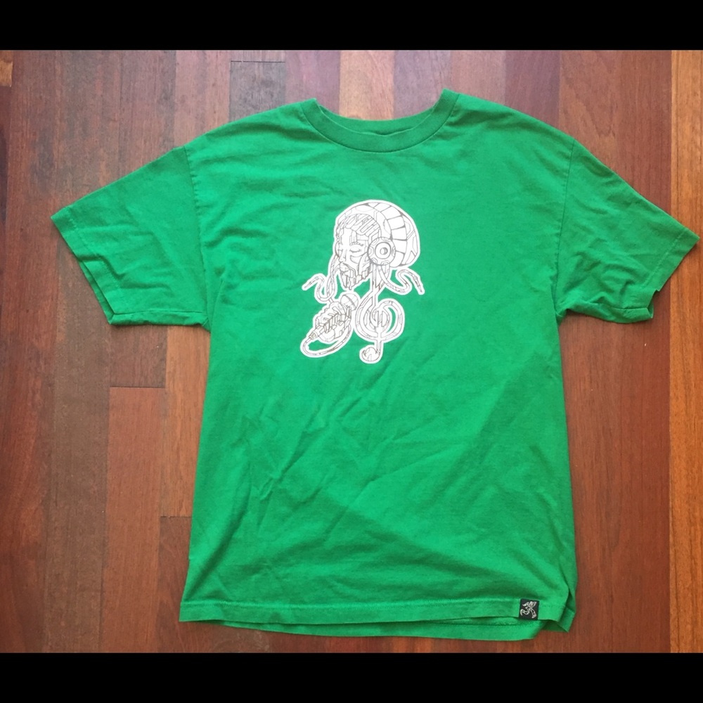 Green hip hop T shirt